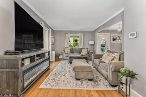 28 Codington Pl, Somerville, NJ 08876 photo 7