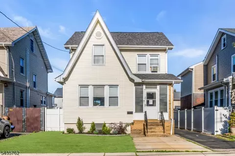 37 Fairway Ave, Belleville, NJ 07109