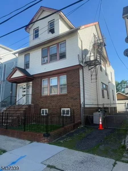 98 Delmar Pl, Irvington, NJ 07111