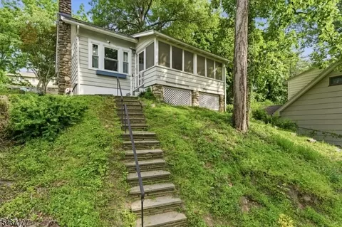 68 Westover Ave, West Caldwell, NJ 07006
