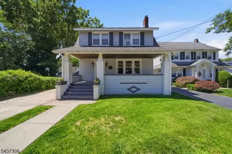 374 Diamond Bridge Ave, Hawthorne, NJ 07506