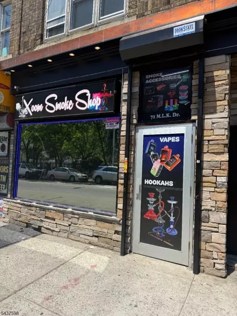 71 Martin Luther King Jr Dr, Jersey City, NJ 07305
