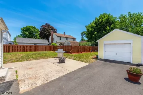 146 Giles Ave, Middlesex, NJ 08846 photo 19