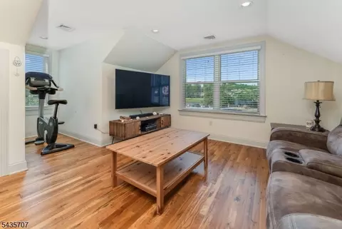 5 Marudy Dr, Clinton, NJ 08809 photo 30