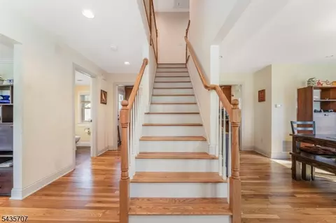 5 Marudy Dr, Clinton, NJ 08809 photo 6