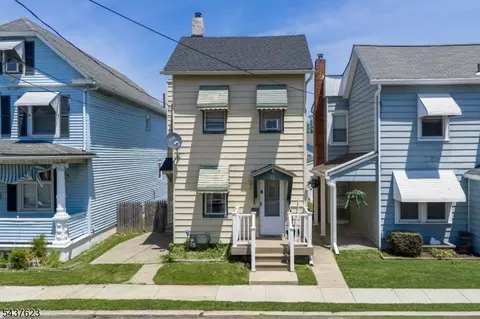 21 Henderson St, Phillipsburg, NJ 08865