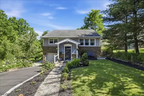 157 Sussex Ave, Morristown, NJ 07960