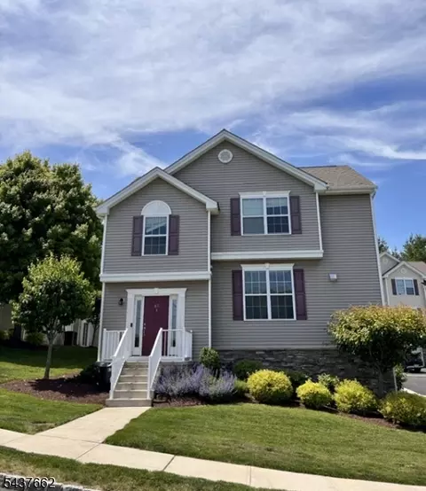 63 Sowers Dr, Hackettstown, NJ 07840