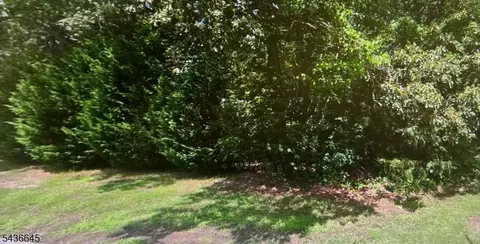 1880 Silver Run Rd, Millville City, NJ 08332