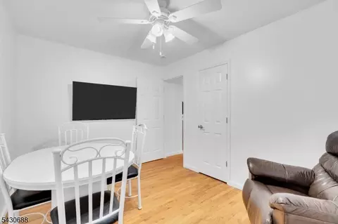 Dining - 15 Judith Pl, Wayne, NJ 07470 photo 2 of 5