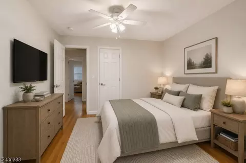 Bedroom - 15 Judith Pl, Wayne, NJ 07470 photo 4 of 5