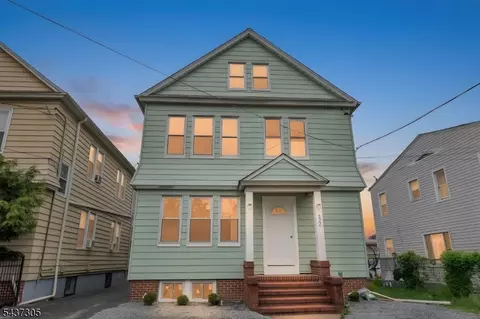 620 Pennsylvania Ave, Elizabeth, NJ 07201