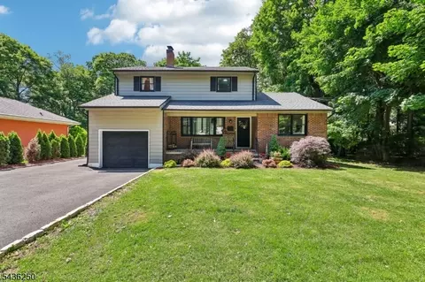 5 N Rose Ln, Budd Lake, NJ 07828