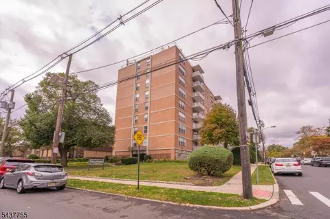 704-712 N Broad St #1D, Elizabeth, NJ 07208