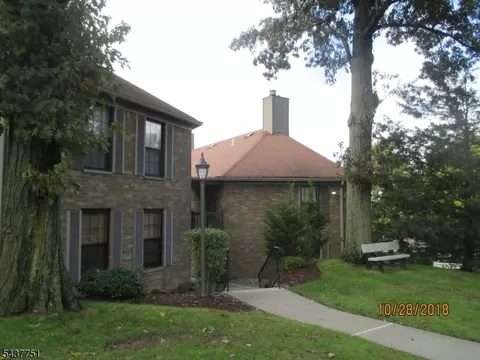 181 Long Hill Road 2-5 #5, Little Falls Twp, NJ 07424