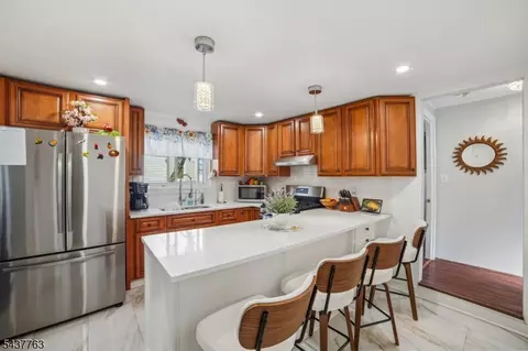Kitchen - 37 Stoll St, Netcong, NJ 07857 photo 4 of 5