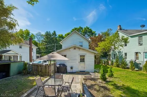 Exterior - 37 Stoll St, Netcong, NJ 07857 photo 3 of 8
