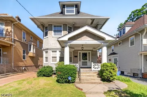704 Parker St, Newark, NJ 07104