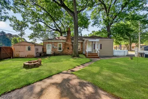 31 Monmouth Rd, Monroe Township, NJ 08831