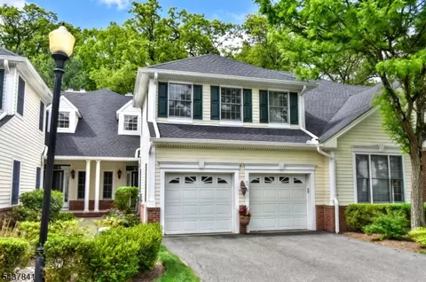 804 Fieldstone Ter, Wyckoff, NJ 07481