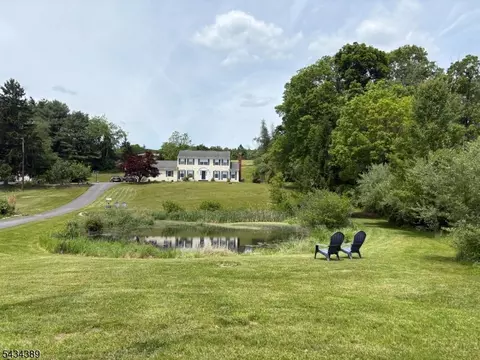 27 Maple Ln, Blairstown, NJ 07825