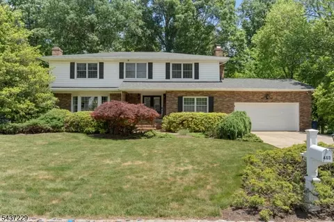 460 Elwood St, Piscataway, NJ 08854