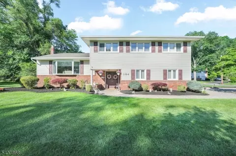184 Andover Dr, Wayne, NJ 07470