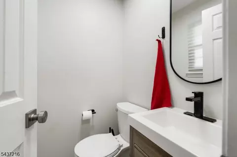 Other - 902 Wetherburn Ct, Flemington, NJ 08822 photo 3 of 5