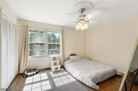 902 Wetherburn Ct, Flemington, NJ 08822 photo 21