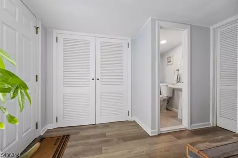 Entry Way - 143 Mendham Rd, Mendham Twp, NJ 07945 photo 1 of 5