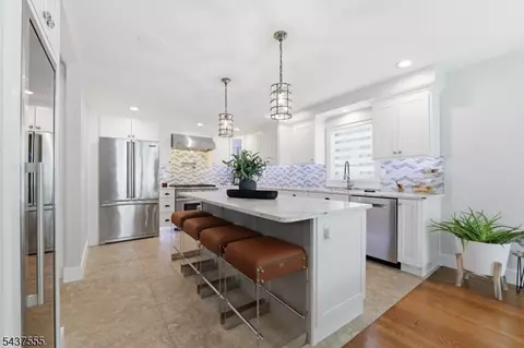 Kitchen - 307 N Farview Ave, Paramus, NJ 07652 photo 1 of 7