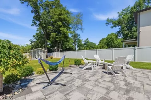 307 N Farview Ave, Paramus, NJ 07652 photo 43
