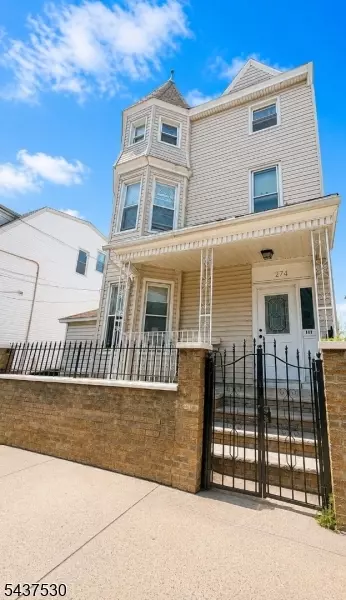 272 274 Parker St, Newark, NJ 07104