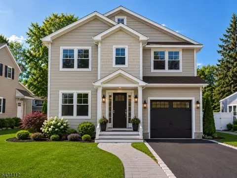 14 Holmes Oval, New Providence, NJ 07974