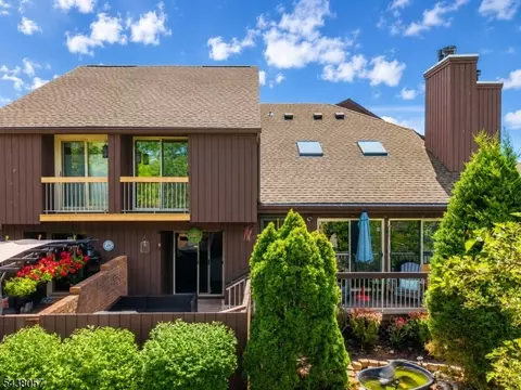 4843 Bloomingdale Dr, Hillsborough, NJ 08844
