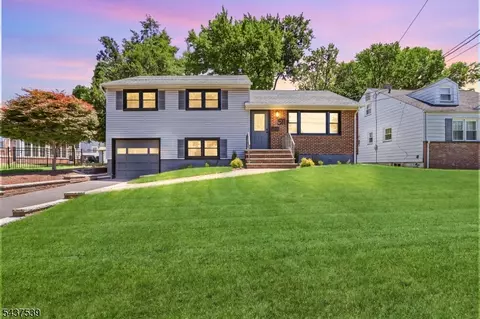 511 Locust Ave, Garwood, NJ 07027