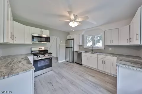 793 Culkin St, Phillipsburg, NJ 08865
