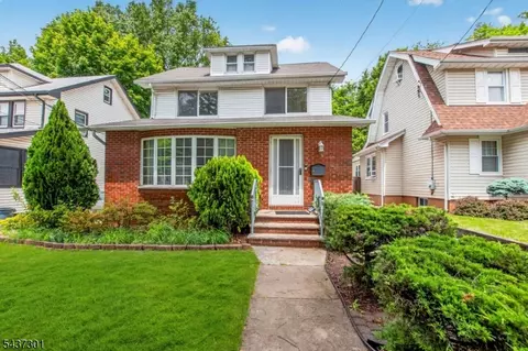 489 Maple Ave, Teaneck, NJ 07666