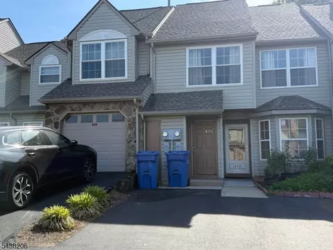 421 Draco Rd, Piscataway, NJ 08854