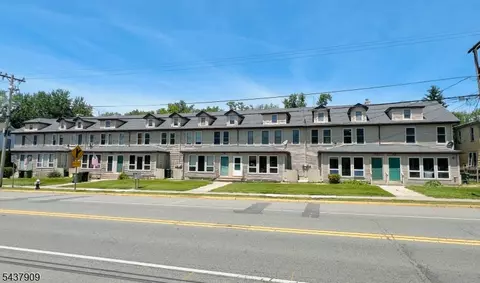 272 E Washington Ave #272, Washington, NJ 07882