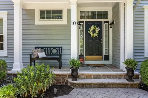 10 Barnstable Rd, Berkeley Heights, NJ 07922 photo 2