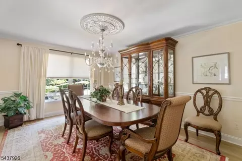 10 Barnstable Rd, Berkeley Heights, NJ 07922 photo 18