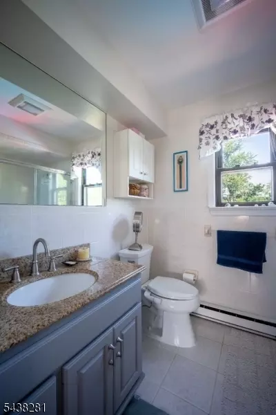 207 Grant Ave, Middlesex, NJ 08846 photo 27