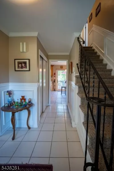 207 Grant Ave, Middlesex, NJ 08846 photo 32