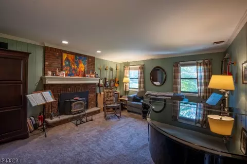 207 Grant Ave, Middlesex, NJ 08846 photo 11