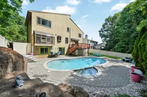 Exterior - 72 Agawam Dr, Wayne, NJ 07470 photo 8 of 10