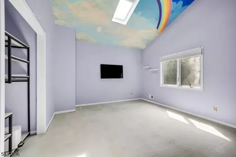 Bedroom - 72 Agawam Dr, Wayne, NJ 07470 photo 3 of 5
