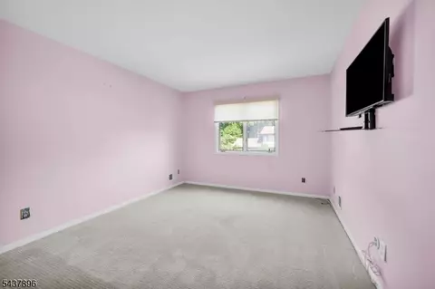 Bedroom - 72 Agawam Dr, Wayne, NJ 07470 photo 5 of 5