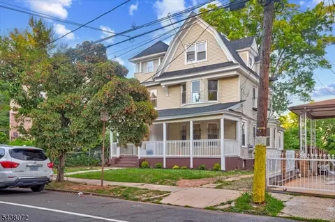 34-36 Hedden Ter, Newark, NJ 07108