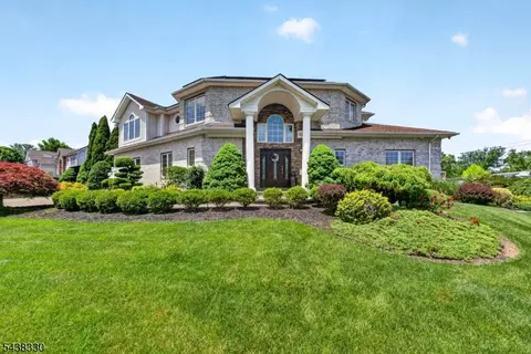 276 Northview Ter, Springfield, NJ 07081